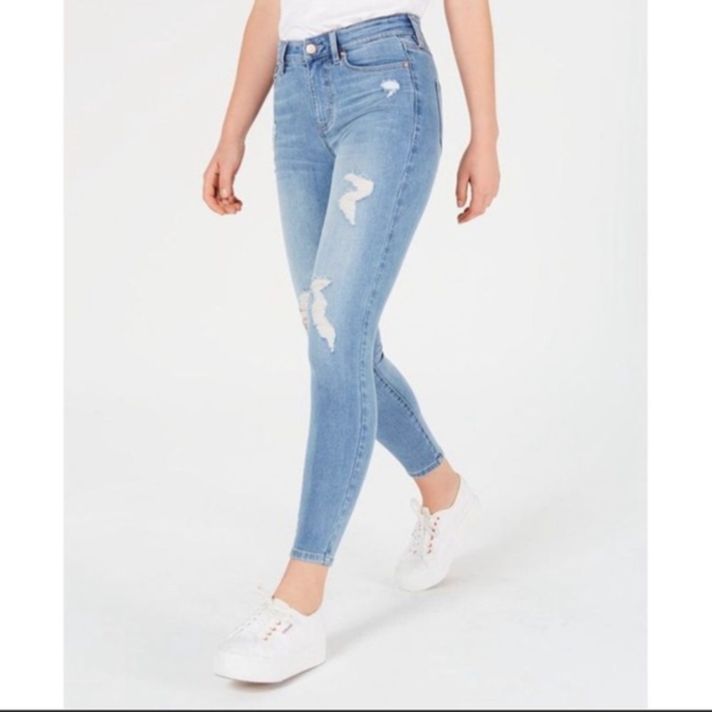 Celebrity Pink Women's Destructed High Rise Curvy Skinny Jean Blue Size 13/31